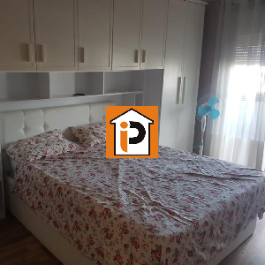 Shitet Apartamenti 2+1