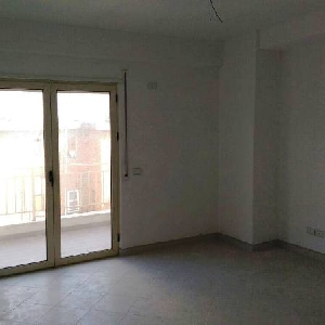 Shitet Apartament 2+1