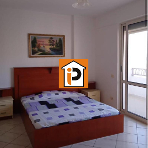 Shitet Apartamenti 2+1