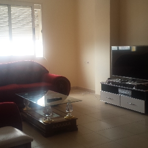 Shitet apartament 2+1…