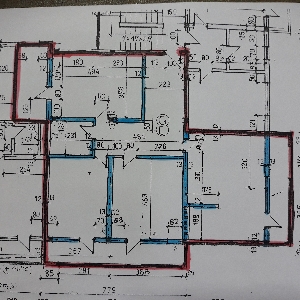 Shitet apartament 3+1…