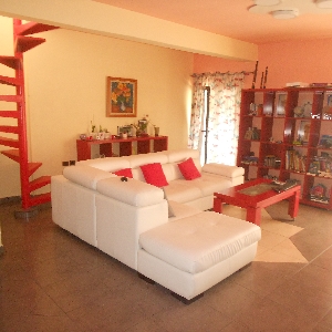 2 APARTAMENTE 4+1 PER…