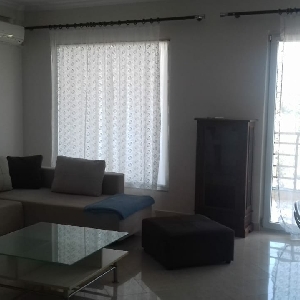 Shitet apartament 2+1…