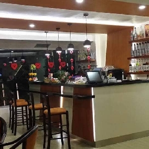 Lokal ne shitje , Prane…