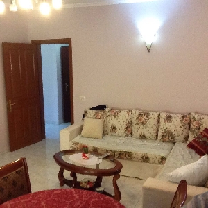 Shitet apartament 2+1…