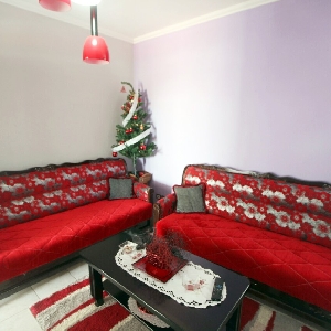 Shitet apartament 1+1…